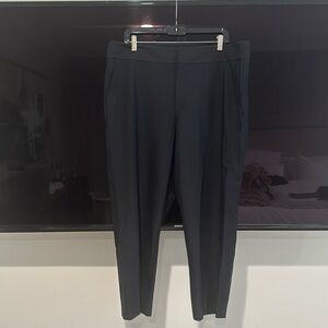 Athleta Stellar Straight Crop Pant